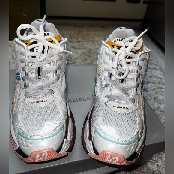 Balenciaga Runner 2.0 - Picture 3 of 7